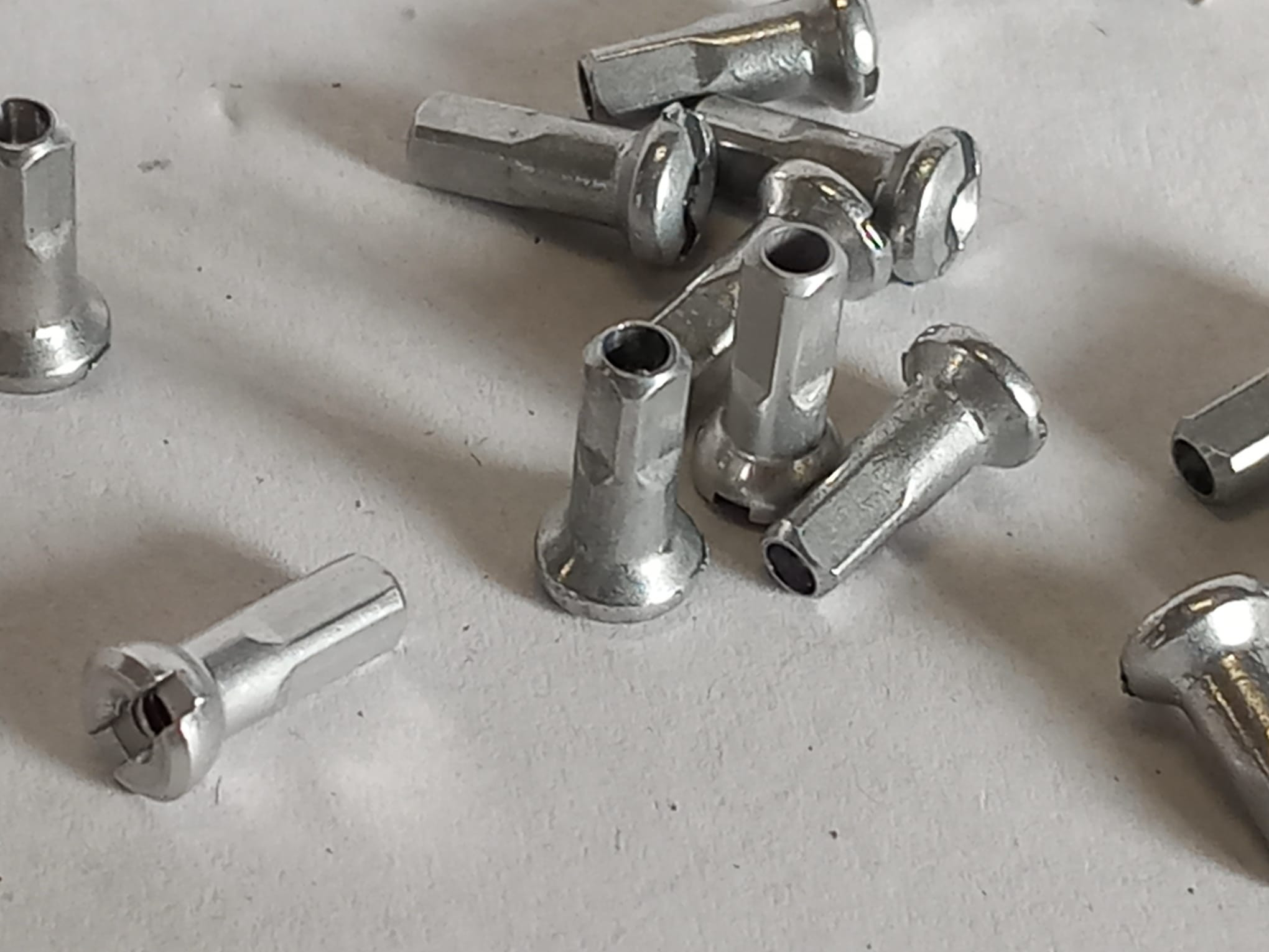 NIPPLES ALU LUCIDI 12 