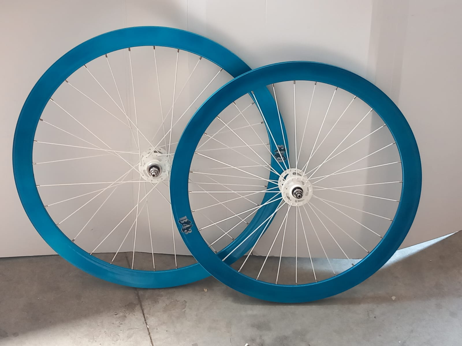 Coppia di ruote per bici messanger